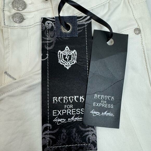 NEW Rerock for Express White Low Rise Flare Denim Jeans Silver Stitching Size 4 - Picture 7 of 8